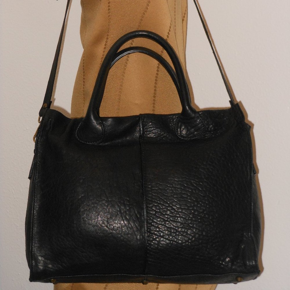 MAXON COLLECTION BLACK GENUINE LEATHER SHOULDER BAG